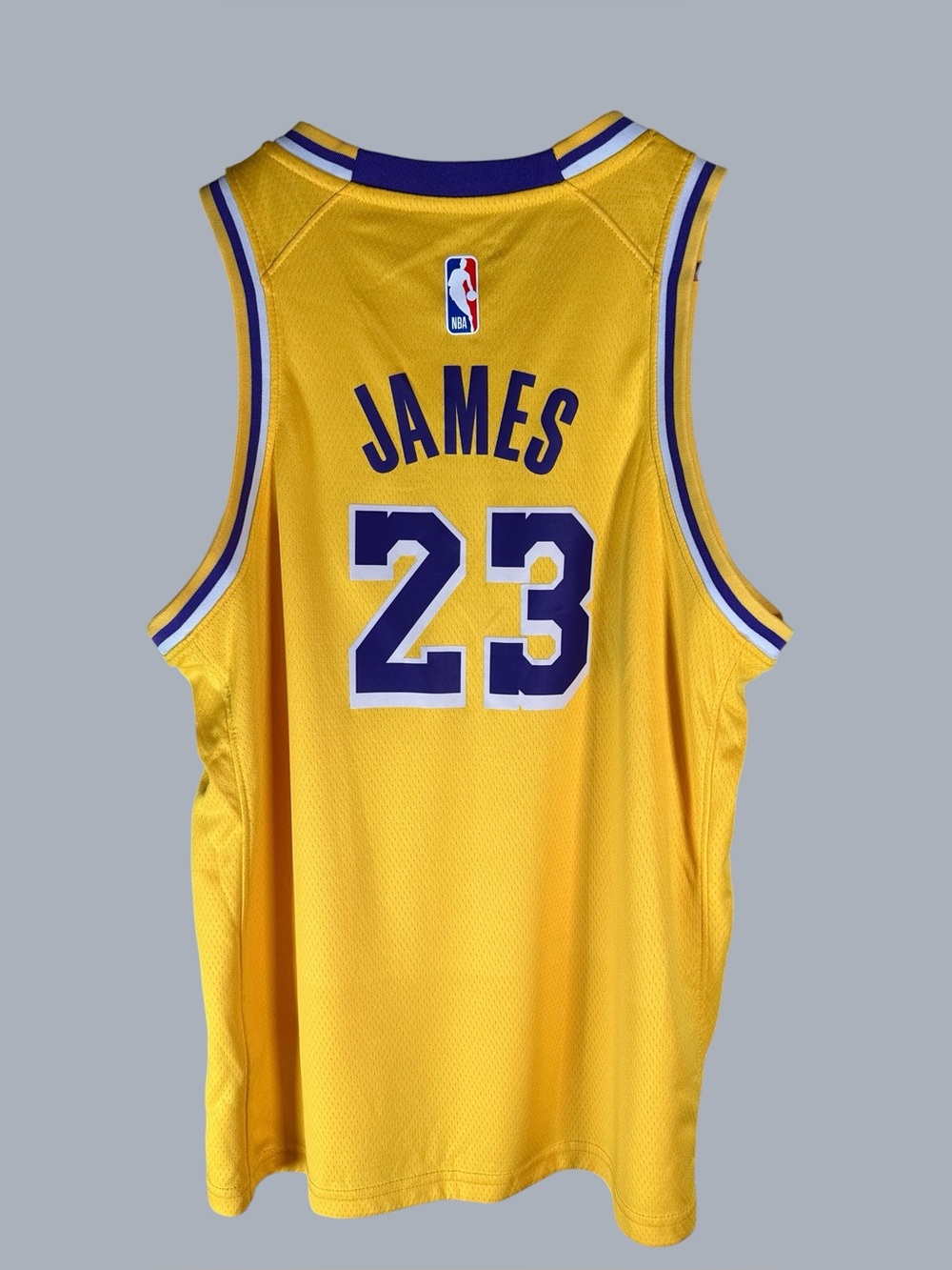 Nike Los Angeles Lakers Lebron James ‘Leave a Legacy’ Swingman Jersey - Picture 2 of 10